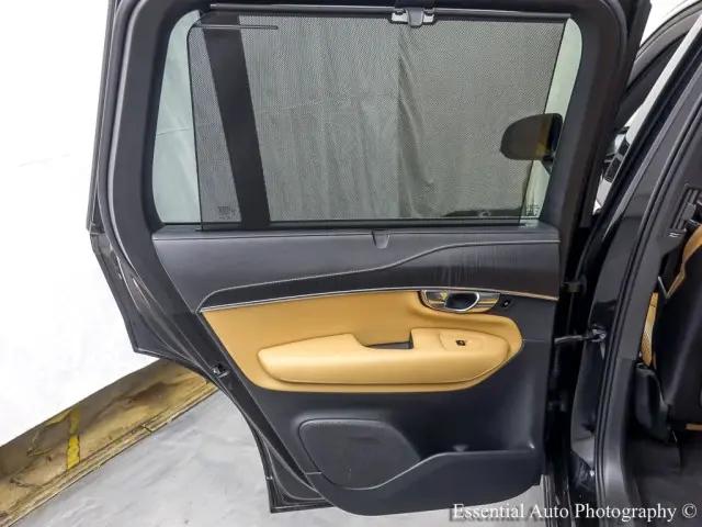2021 Volvo XC90 T6 Inscription 7 Passenger
