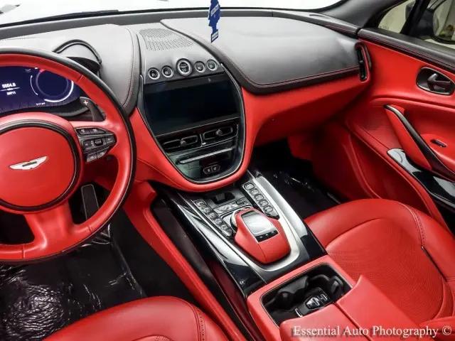 2022 Aston Martin DBX Standard