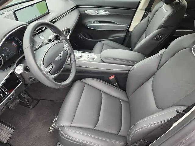 2024 Genesis GV70 2.5T AWD