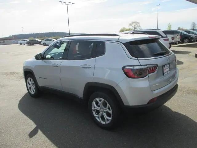 2024 Jeep Compass Latitude 4x4