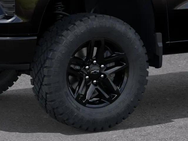 2026 Chevrolet Silverado 1500 4WD Crew Cab Short Bed Custom Trail Boss