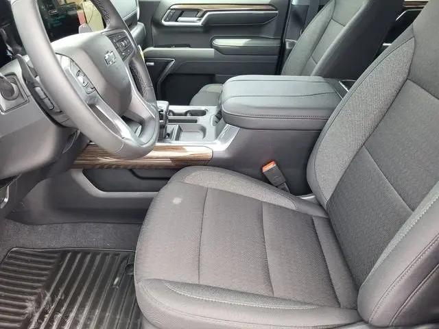 2026 Chevrolet Silverado 1500 4WD Crew Cab Short Bed RST