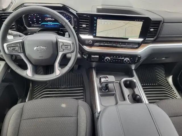 2026 Chevrolet Silverado 1500 4WD Crew Cab Short Bed RST