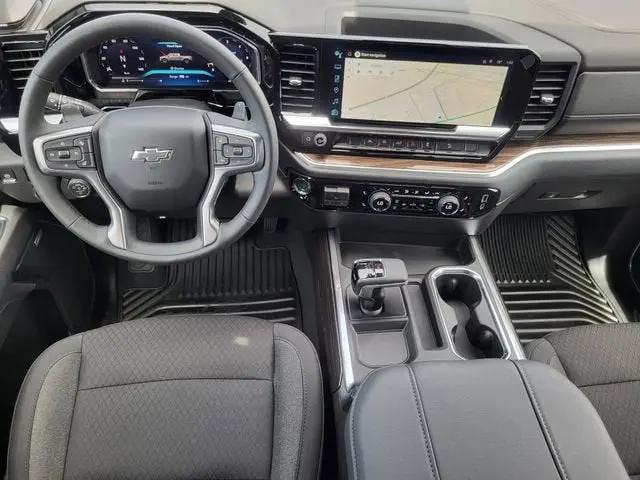 2026 Chevrolet Silverado 1500 4WD Crew Cab Short Bed RST