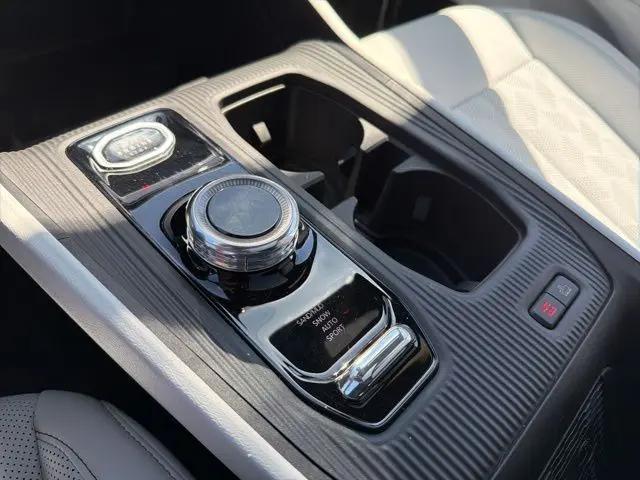 2026 Jeep Cherokee Overland 4x4