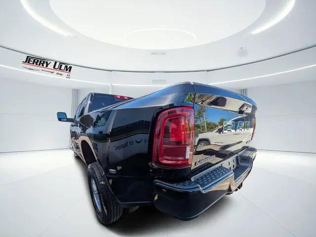 2026 Ram 3500 Laramie Crew Cab 4x4 8' Box