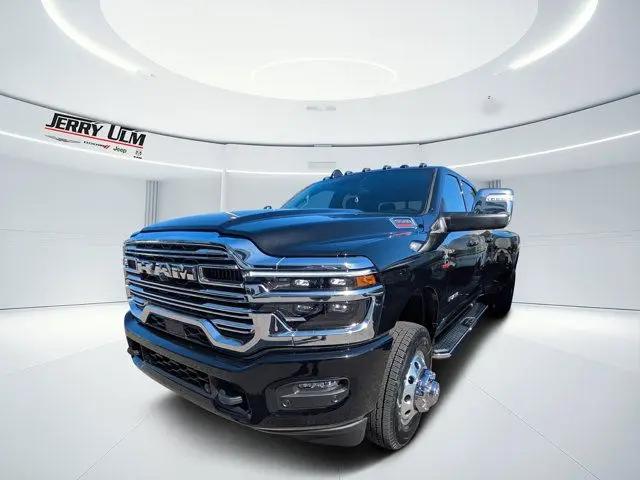 2026 Ram 3500 Laramie Crew Cab 4x4 8' Box