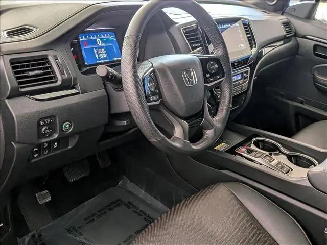 2024 Honda Passport AWD Black
