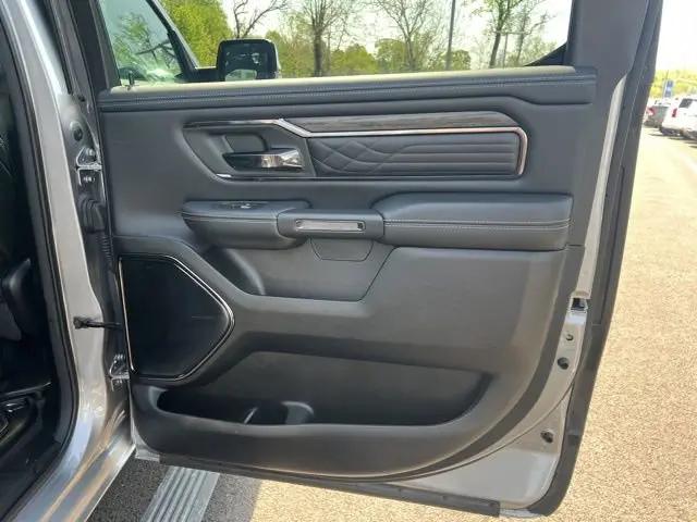 2025 Ram 1500 Limited Crew Cab 4x4 5'7" Box