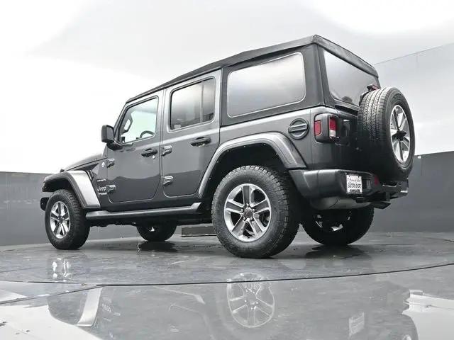 2022 Jeep Wrangler Unlimited Sahara 4x4