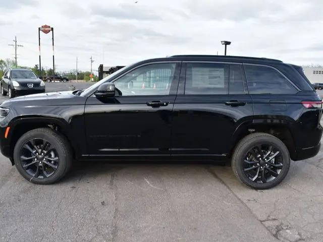2026 Jeep Grand Cherokee Limited Reserve