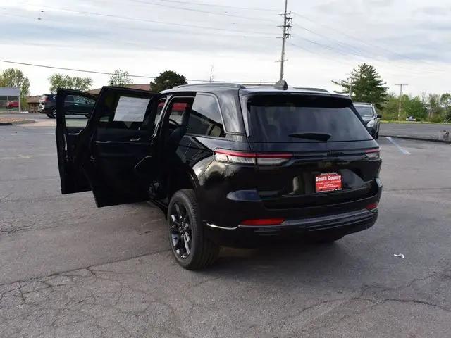 2026 Jeep Grand Cherokee Limited Reserve