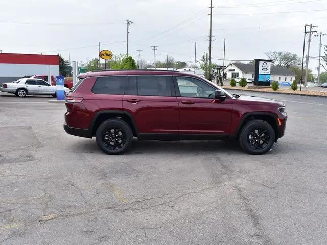 2026 Jeep Grand Cherokee L Altitude 4x4