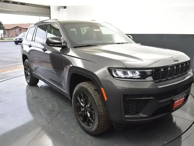 2026 Jeep Grand Cherokee L Altitude 4x4
