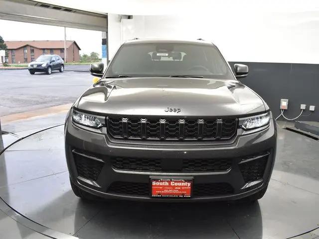 2026 Jeep Grand Cherokee L Altitude 4x4