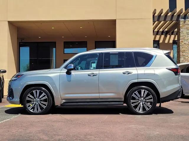 2024 Lexus LX Luxury