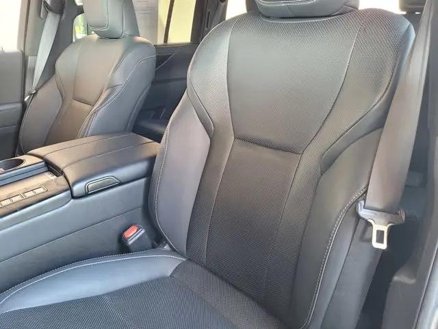 2024 Lexus LX Luxury