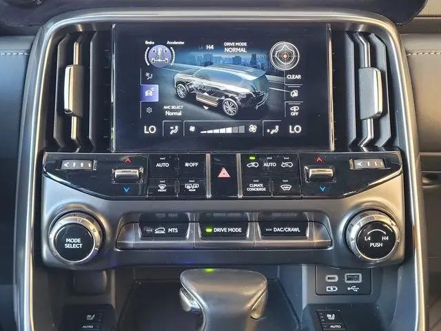 2024 Lexus LX Luxury