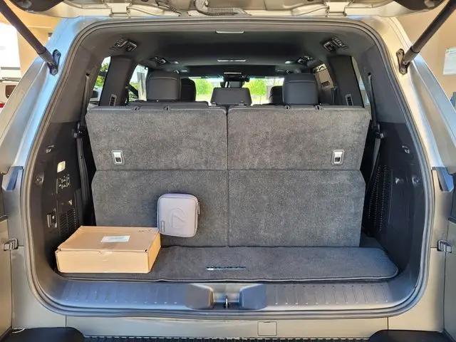2024 Lexus LX Luxury