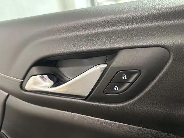 2023 GMC Acadia FWD SLE