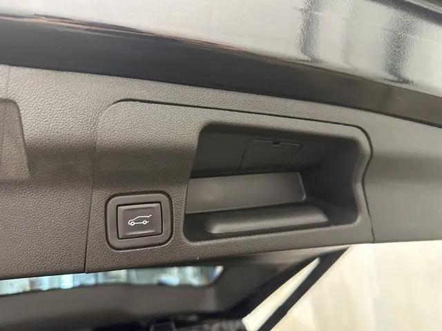 2023 GMC Acadia FWD SLE