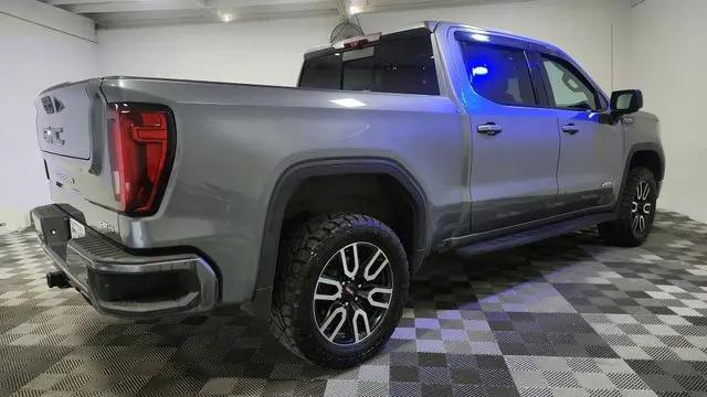 2022 GMC Sierra 1500 Limited 4WD Crew Cab Short Box AT4