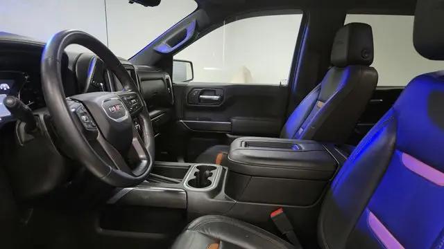 2022 GMC Sierra 1500 Limited 4WD Crew Cab Short Box AT4