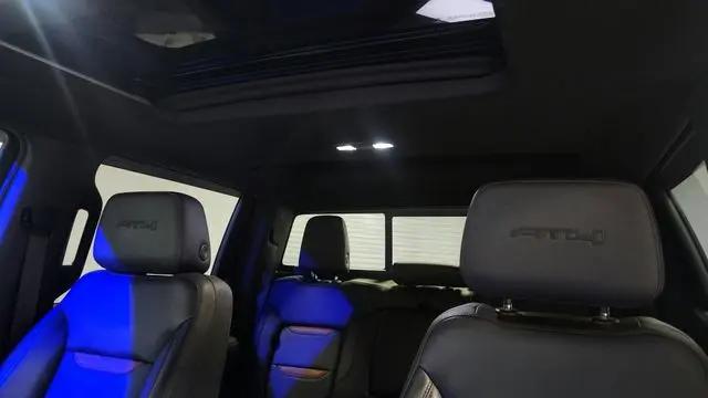 2022 GMC Sierra 1500 Limited 4WD Crew Cab Short Box AT4