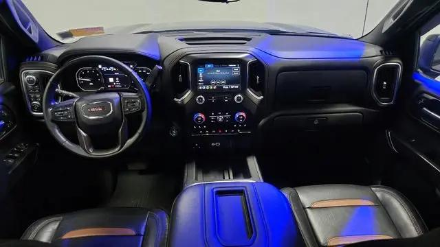 2022 GMC Sierra 1500 Limited 4WD Crew Cab Short Box AT4