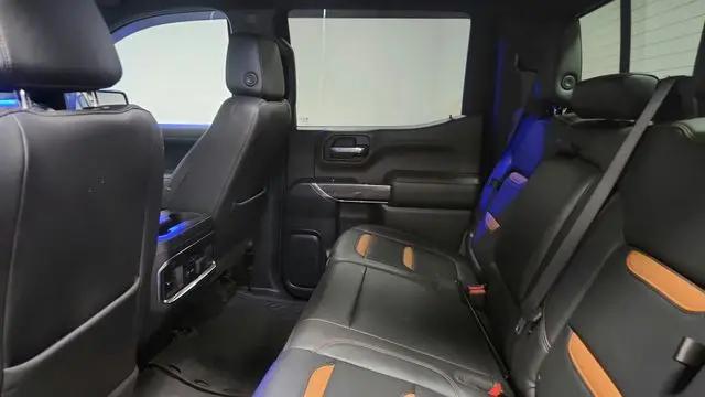 2022 GMC Sierra 1500 Limited 4WD Crew Cab Short Box AT4