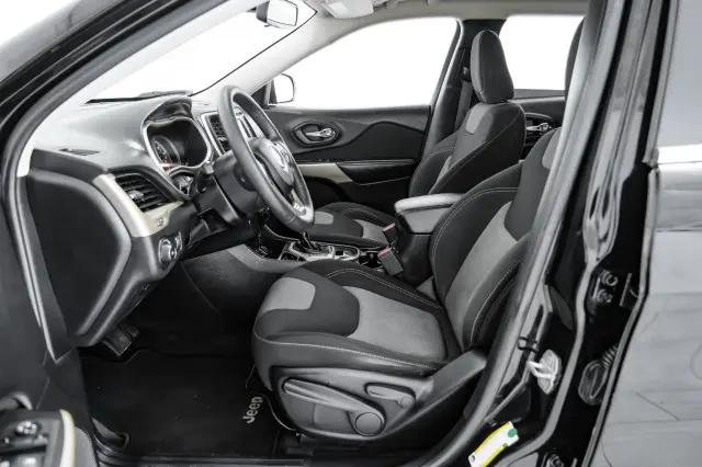 2018 Jeep Cherokee Latitude FWD