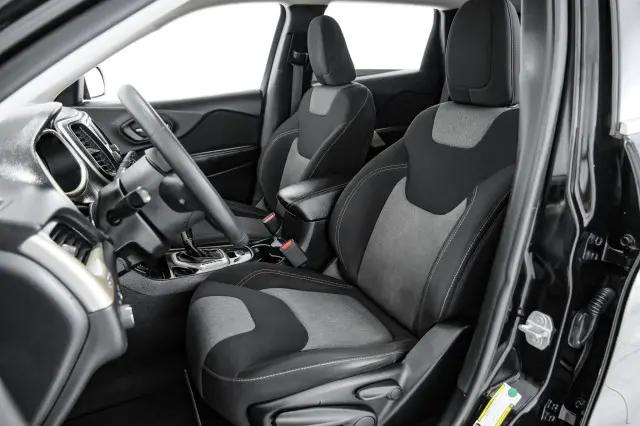 2018 Jeep Cherokee Latitude FWD