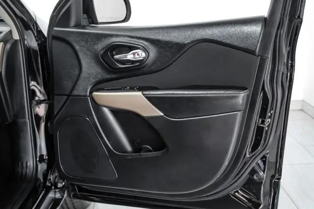 2018 Jeep Cherokee Latitude FWD