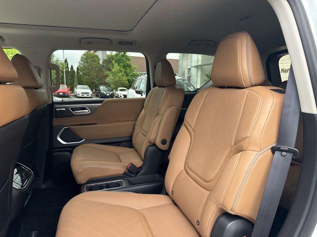 2026 INFINITI QX80 LUXE AWD