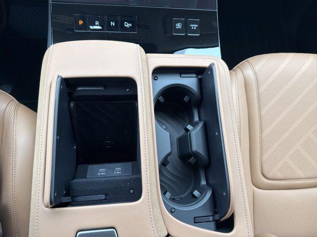 2026 INFINITI QX80 LUXE AWD