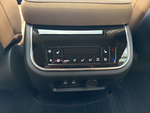 2026 INFINITI QX80 LUXE AWD