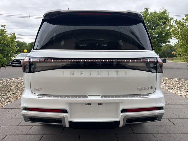 2026 INFINITI QX80 LUXE AWD
