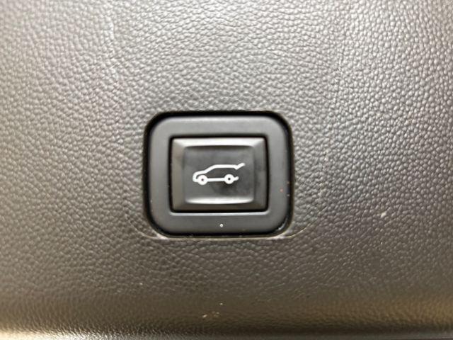 2023 Chevrolet Traverse AWD RS