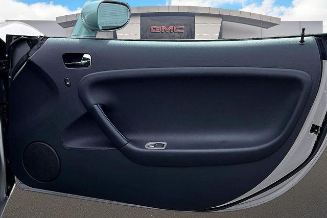 2007 Pontiac Solstice Base
