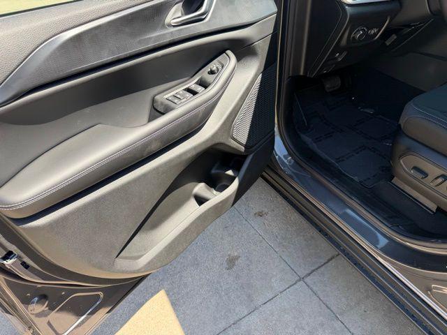 2026 Jeep Grand Cherokee L Altitude 4x4