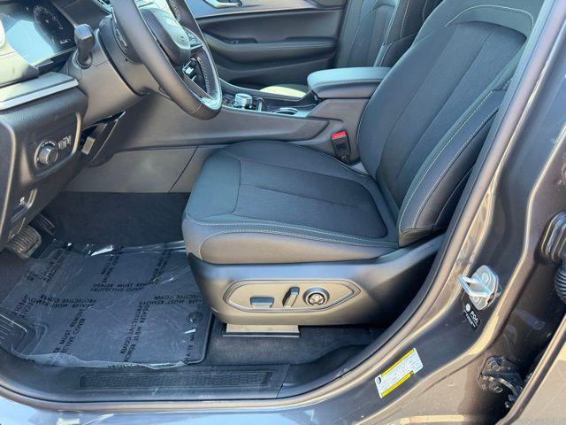 2026 Jeep Grand Cherokee L Altitude 4x4