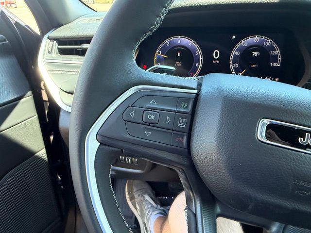 2026 Jeep Grand Cherokee L Altitude 4x4