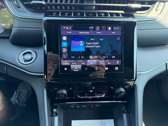 2026 Jeep Grand Cherokee L Altitude 4x4