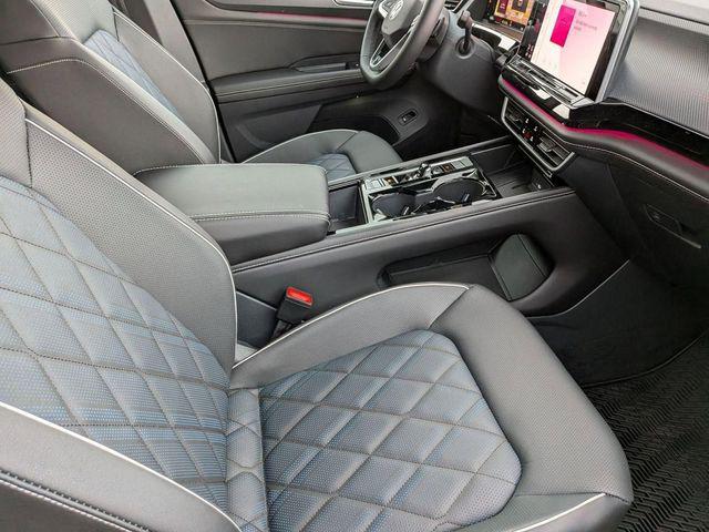 2026 Volkswagen Atlas Cross Sport SEL Premium R-Line