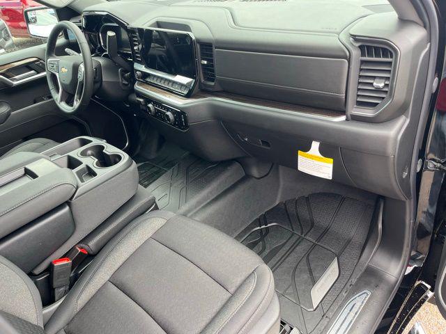 2026 Chevrolet Silverado 1500 2WD Crew Cab Short Bed LT