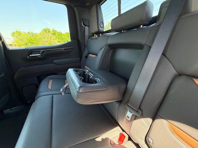 2026 GMC Sierra 1500 Crew Cab, Standard Bed, AT4, 4WD