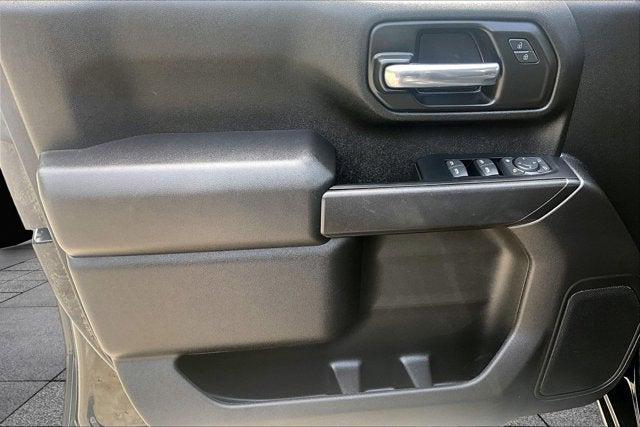 2024 Chevrolet Silverado 2500HD 4WD Crew Cab Standard Bed Custom