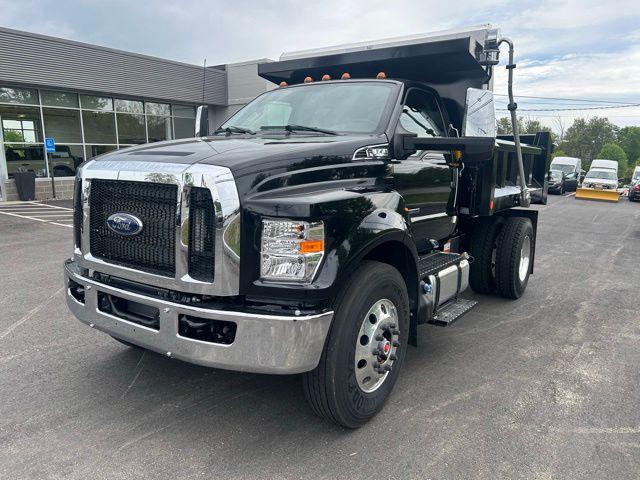 2027 Ford F-650 Base