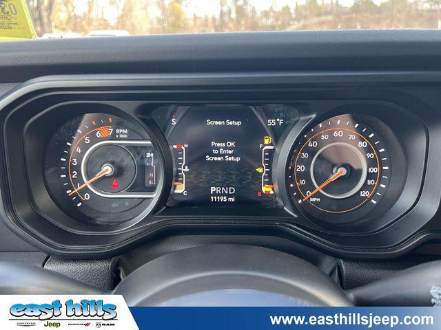 2025 Jeep Wrangler 4-Door Sahara 4x4