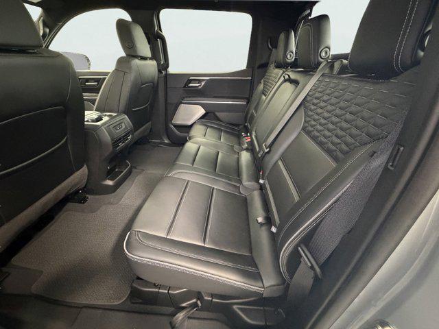 2024 GMC Sierra Denali Edition 1
